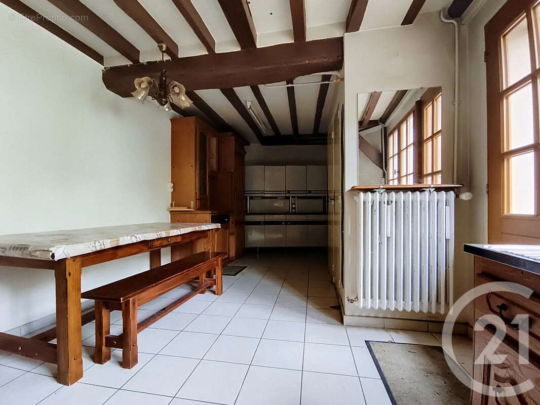 Maison à DONNEMARIE-DONTILLY