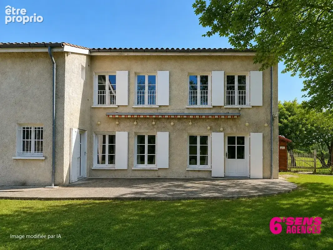 Chaponost   Propriété avec deux habitations sur 5 000 m2 de terrain - photo 3
