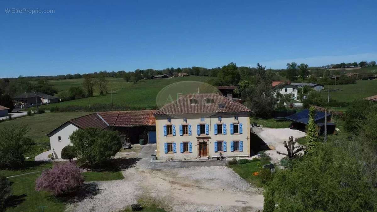 Maison à BOULOGNE-SUR-GESSE