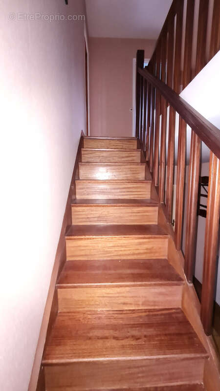 Maison à BURES-SUR-YVETTE