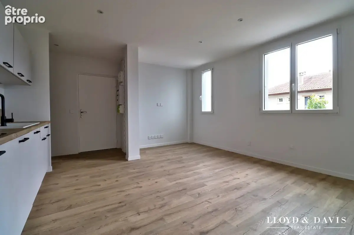 Appartement 62 m² à Aix-Les-Bains  - photo 2