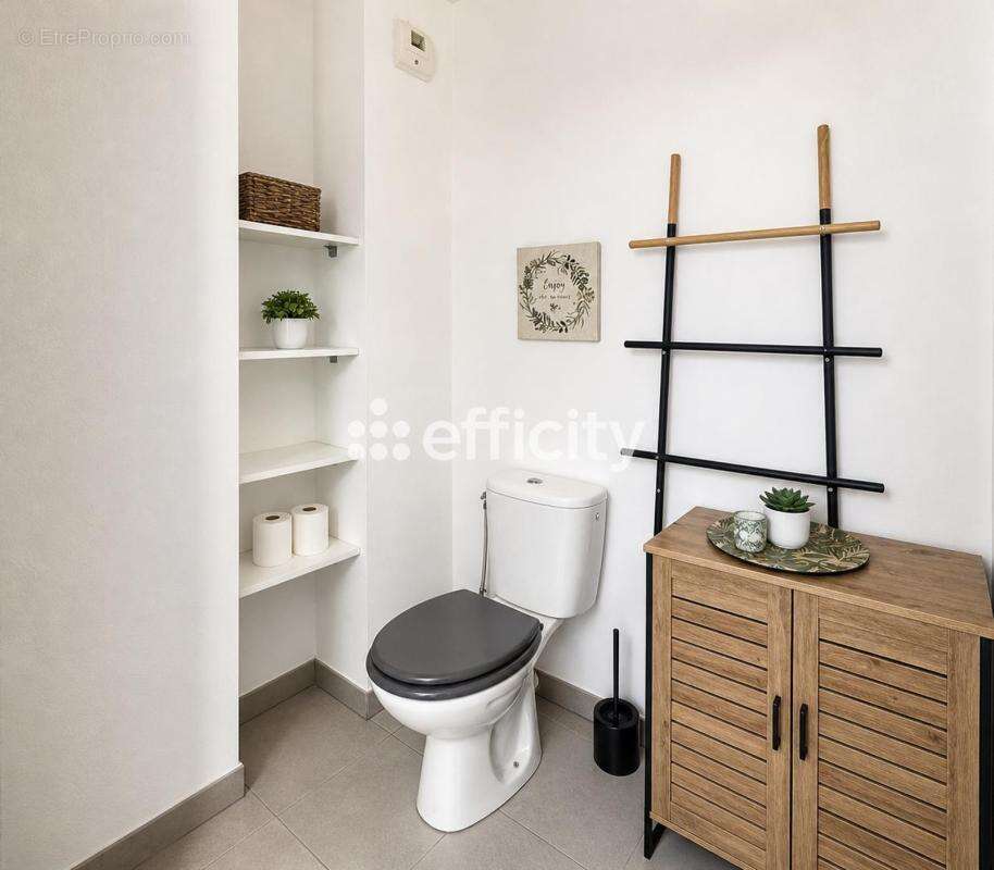 Appartement à JUVIGNAC
