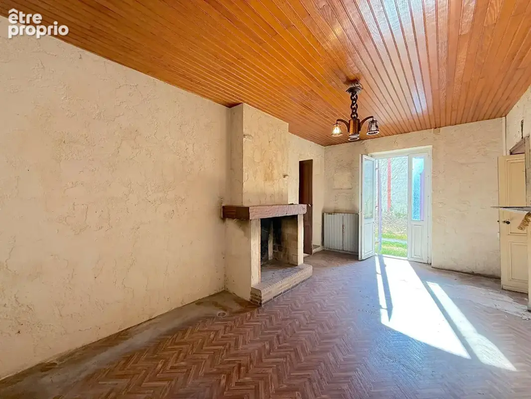 A vendre maison en pierre avec jardin et garage - secteur blaye - cartelegues - photo 3