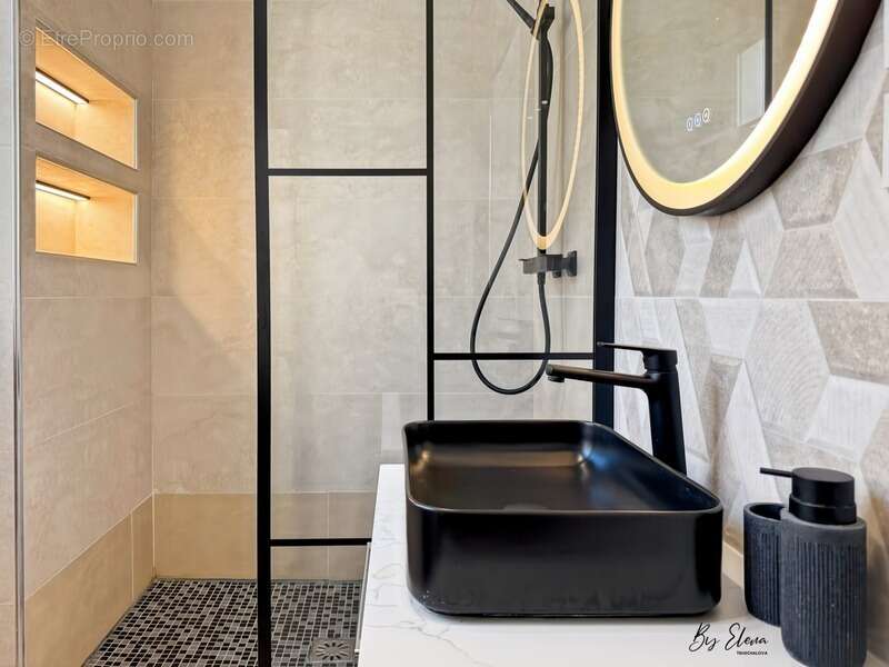 Appartement à PARIS-12E