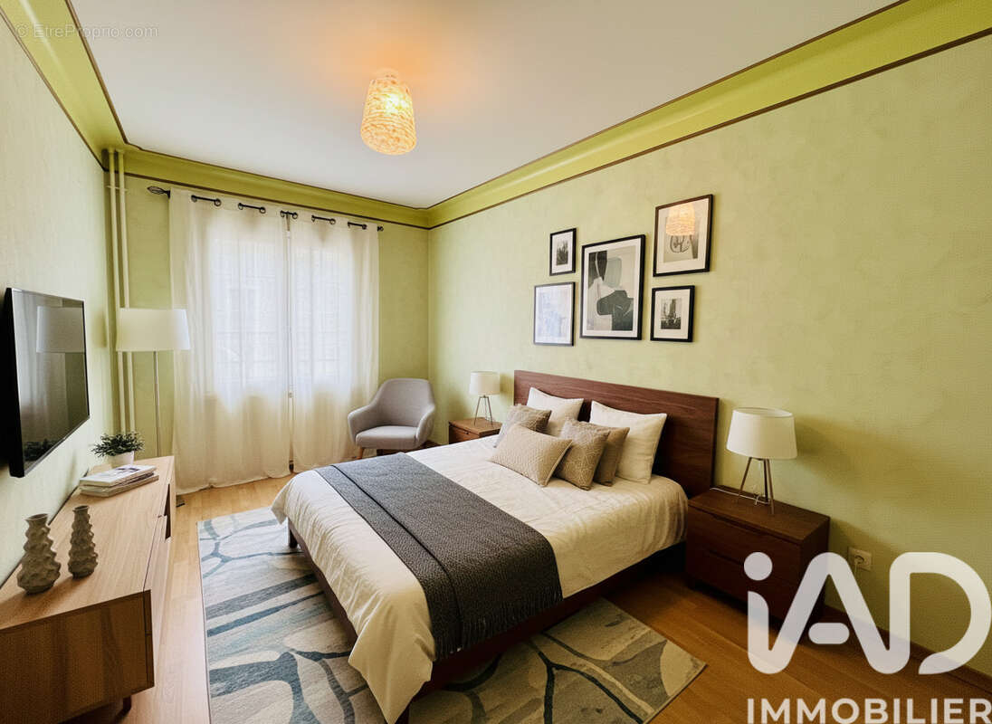 Maison 174 m² à Saint-Martin-D'ardeche  - photo 8