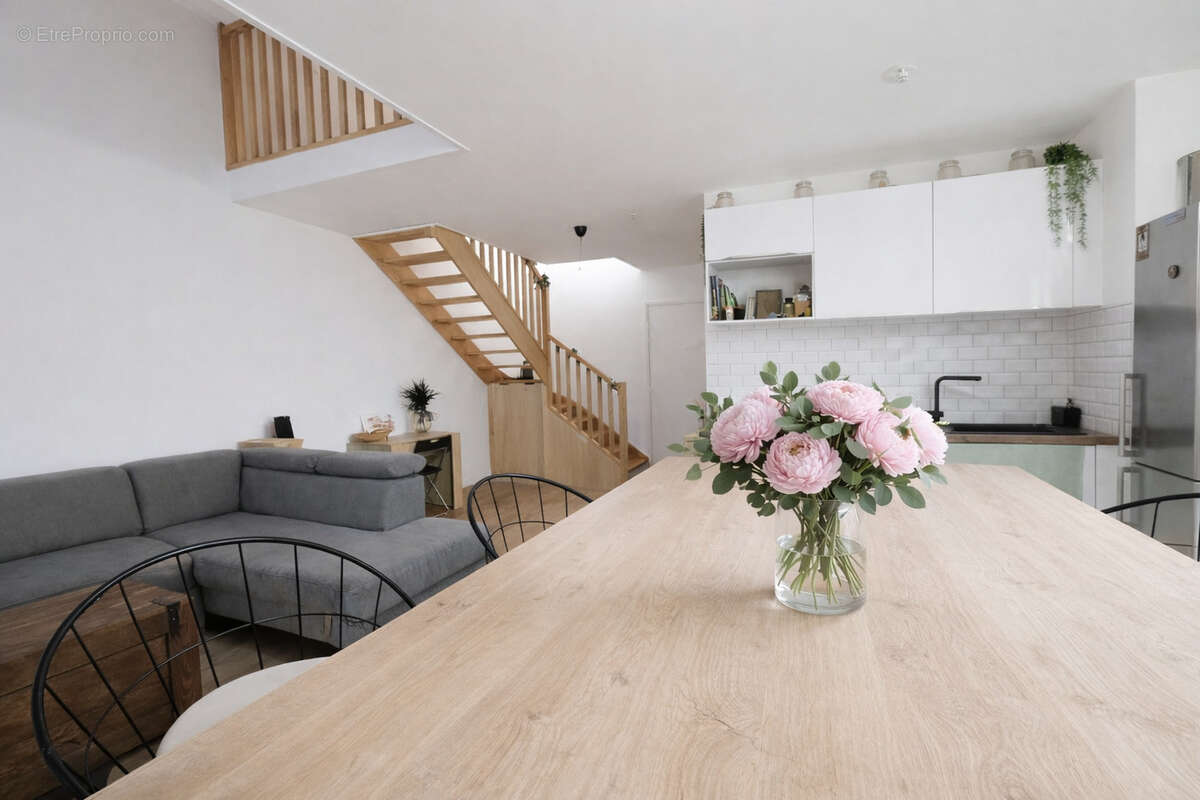 Appartement à VILLENEUVE-LE-ROI