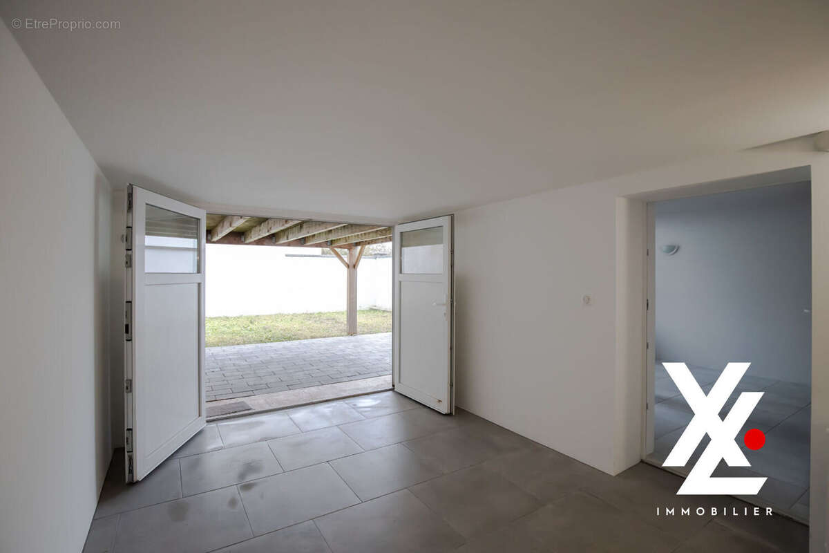 Maison à DAMELEVIERES