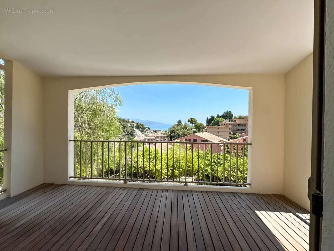 Maison à ROQUEBRUNE-CAP-MARTIN
