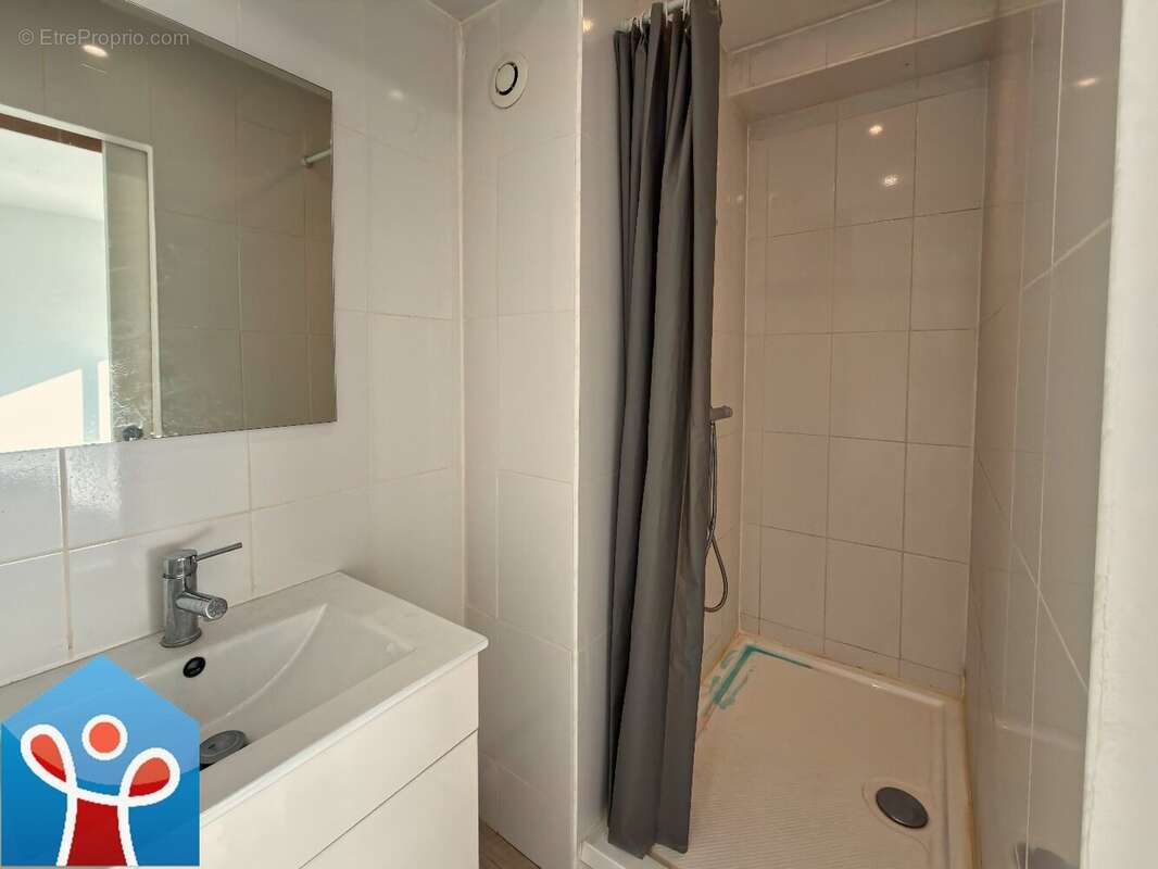 Maison à VILLENEUVE-LES-BEZIERS