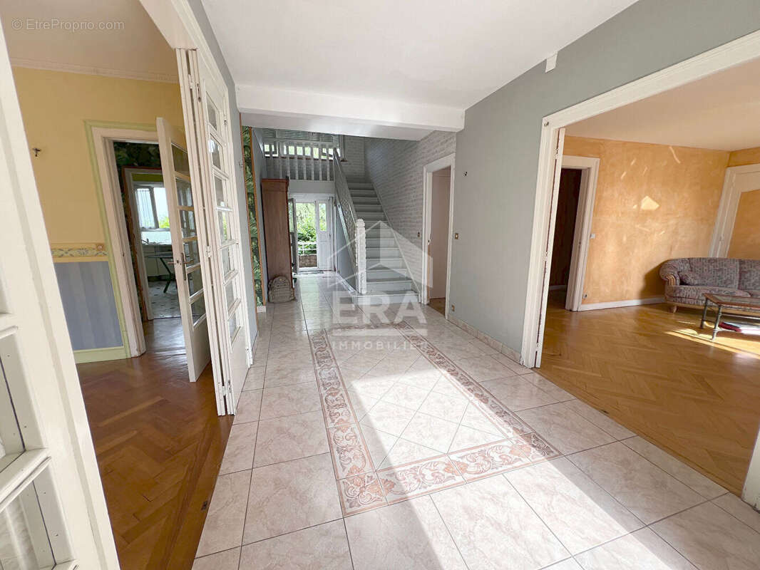 Maison à FRETIGNEY-ET-VELLOREILLE