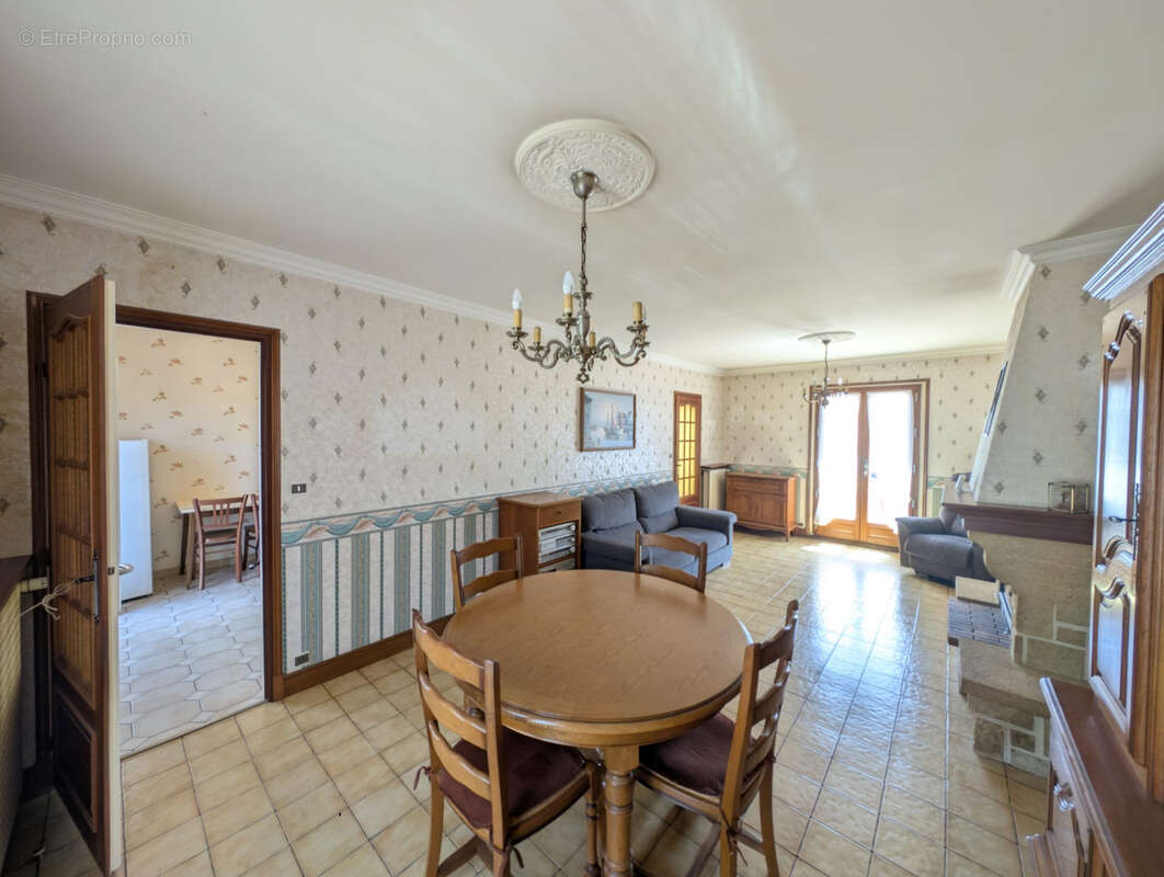 Maison à BOISSY-SOUS-SAINT-YON