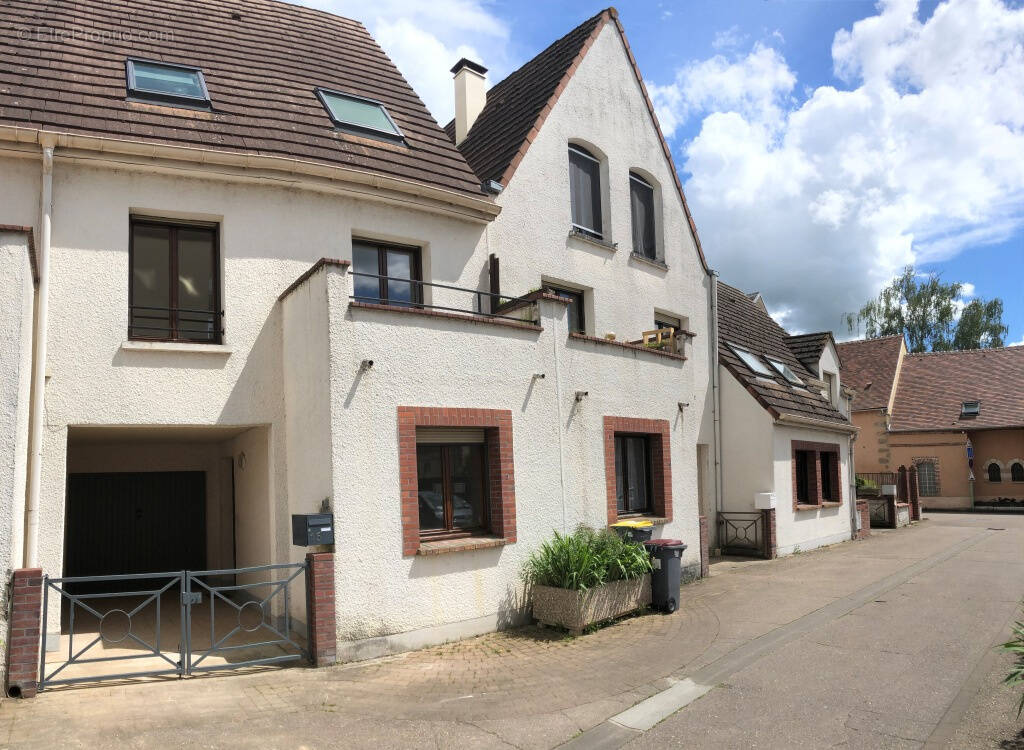 Maison à SENS