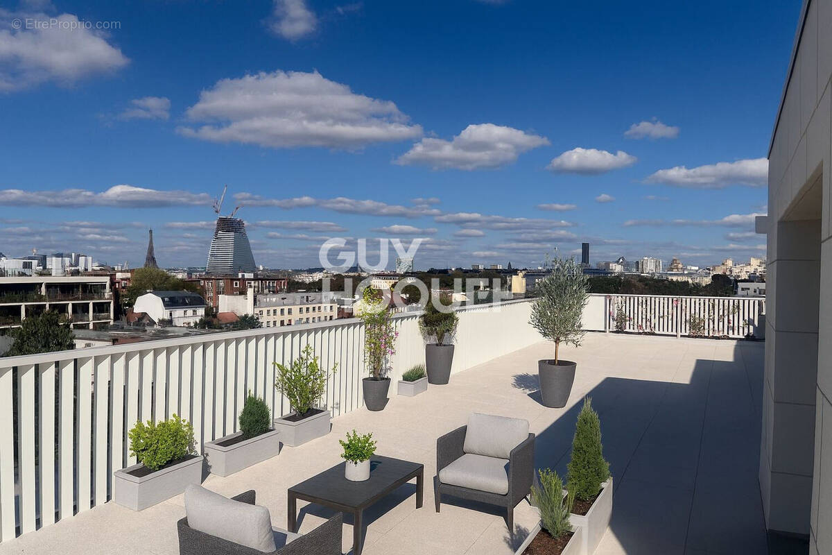 Appartement à ISSY-LES-MOULINEAUX