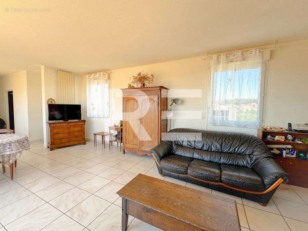 Appartement à NIMES