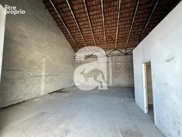 Commerce 100 m² à Soissons  - photo 3