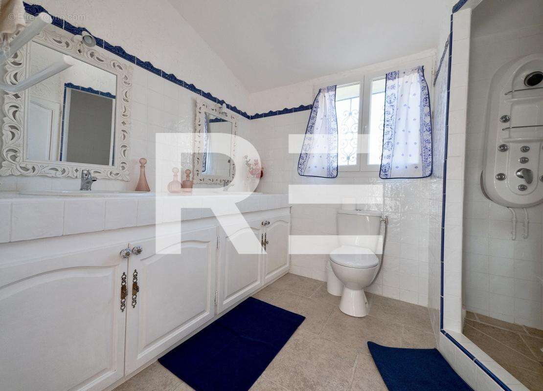 Maison à AIGUES-VIVES