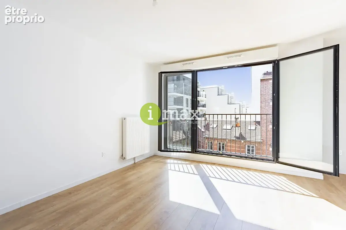 Appartement à CLICHY
