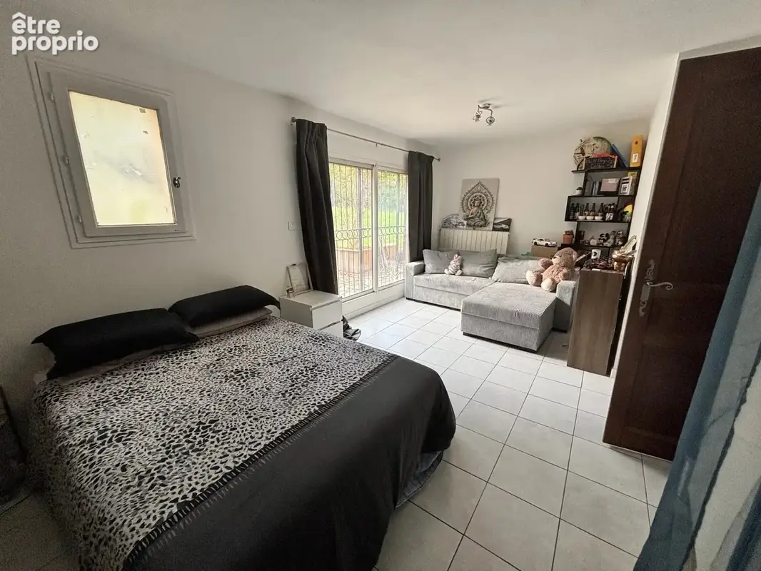 Villa Type 5 FUVEAU sur terrain de 2137m2 - photo 10