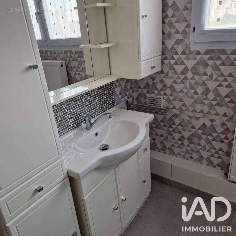 Maison 118 m² à Grande-Synthe  - photo 8