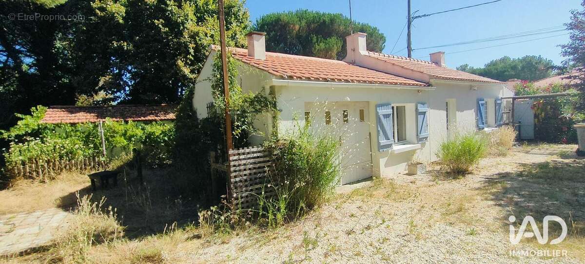 Maison 58 m² à Saint-Urbain  - photo 5