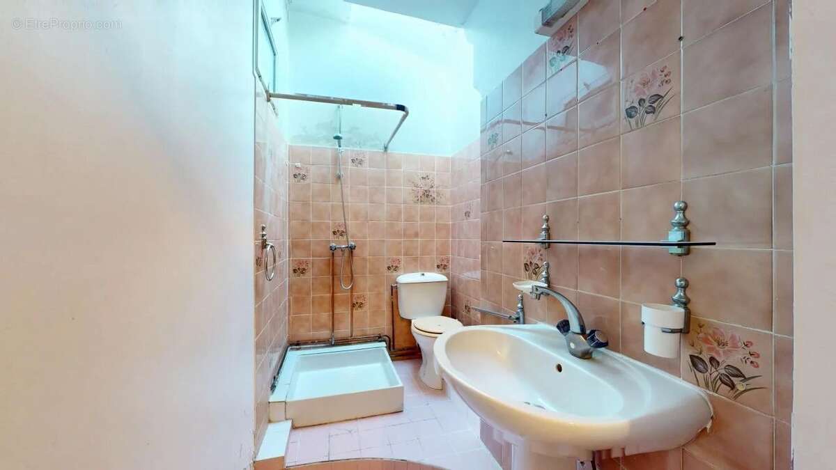 Appartement à LES ESSARTS-LE-ROI