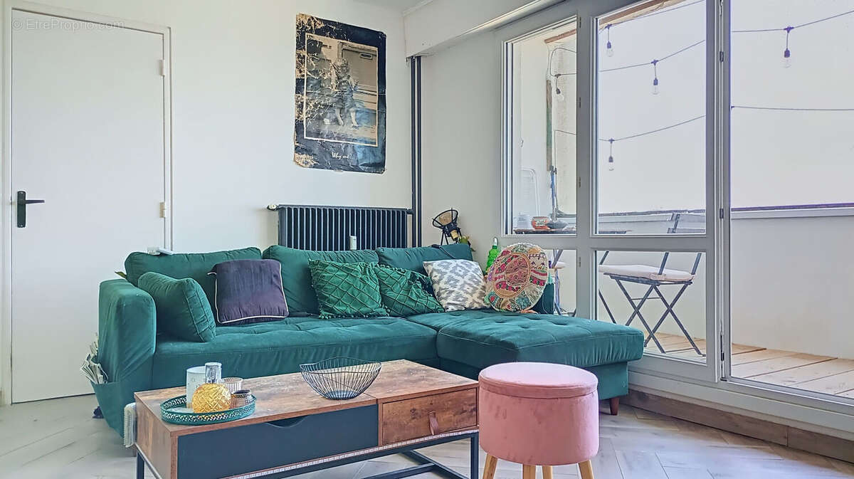 Appartement Nantes 4 pièce(s) 62.65 m2 - photo 2
