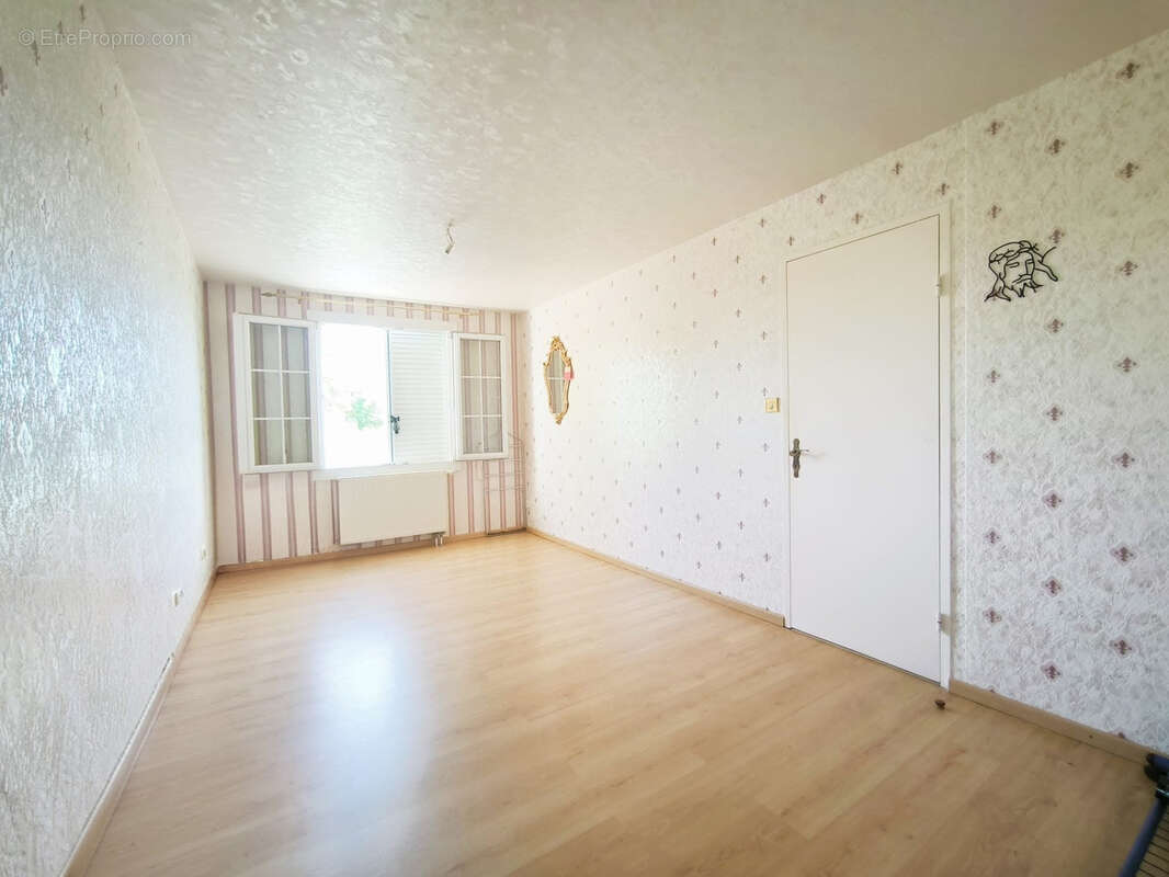 Maison 5 pièces 143m2 - photo 5
