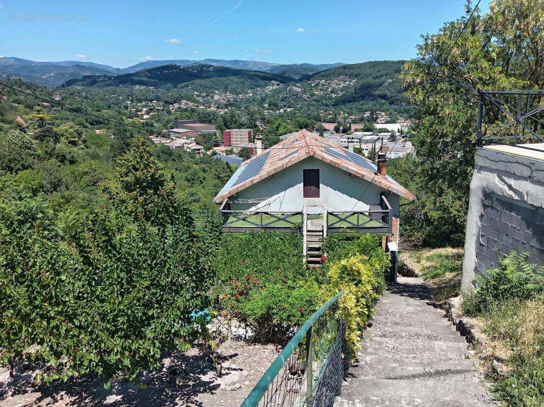 Maison à AUBENAS