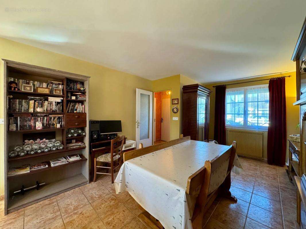 Maison à LA FERTE-GAUCHER