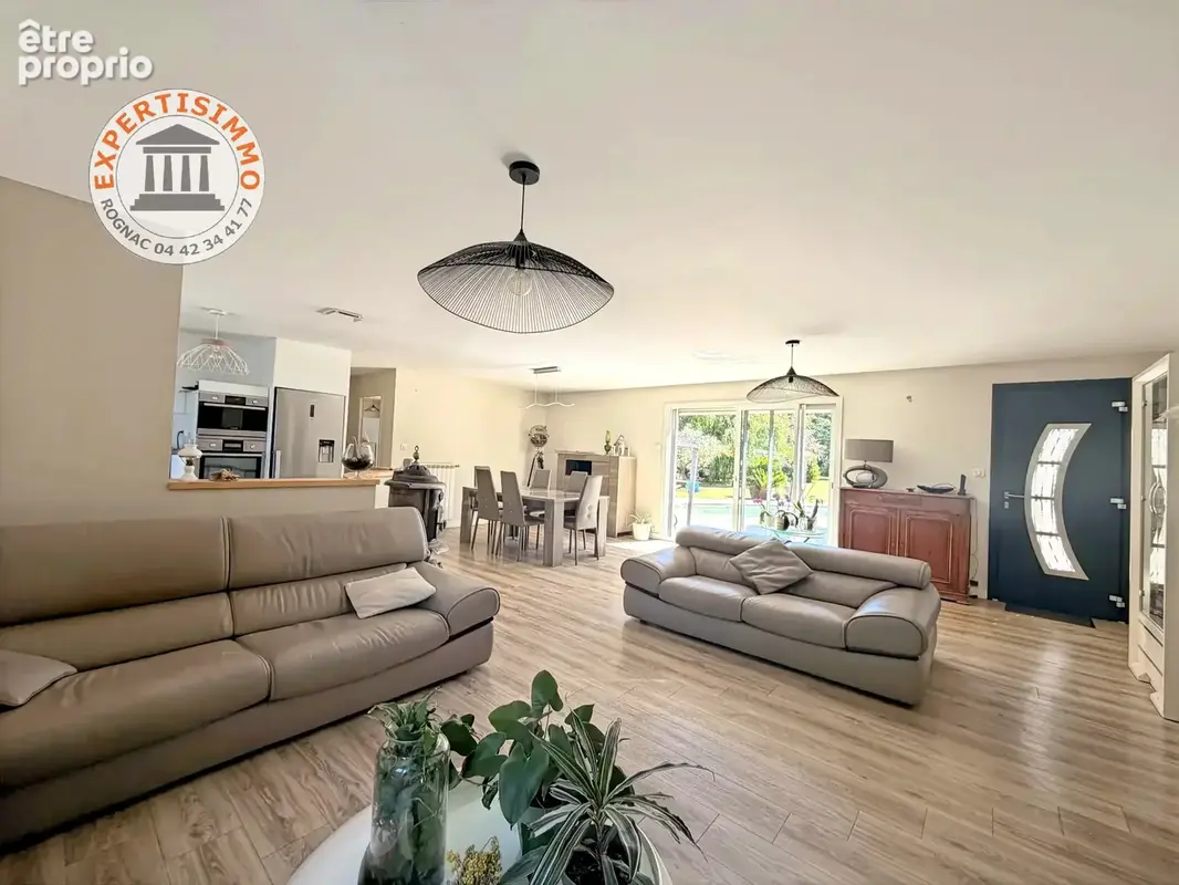 Maison T4 avec Dependances Jardin et Piscine - photo 7