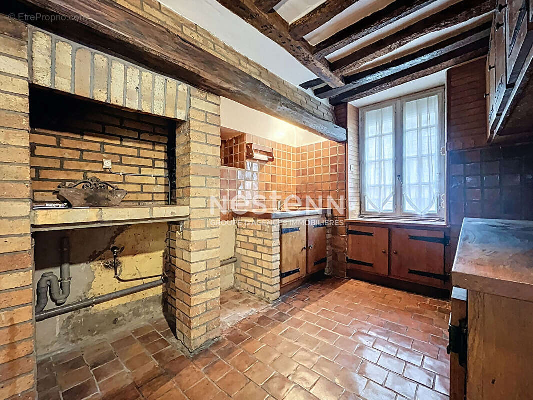 Maison à NESLES-LA-VALLEE