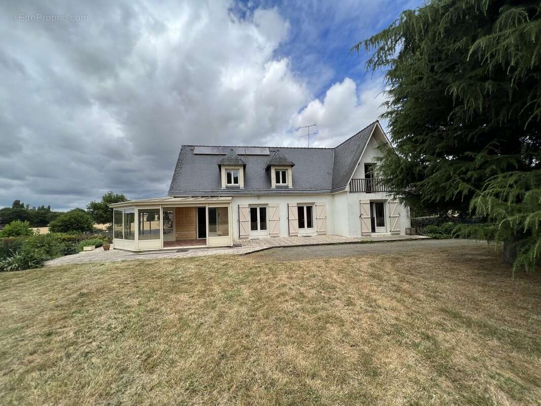 Maison 160 m² à Chantepie  - photo 4