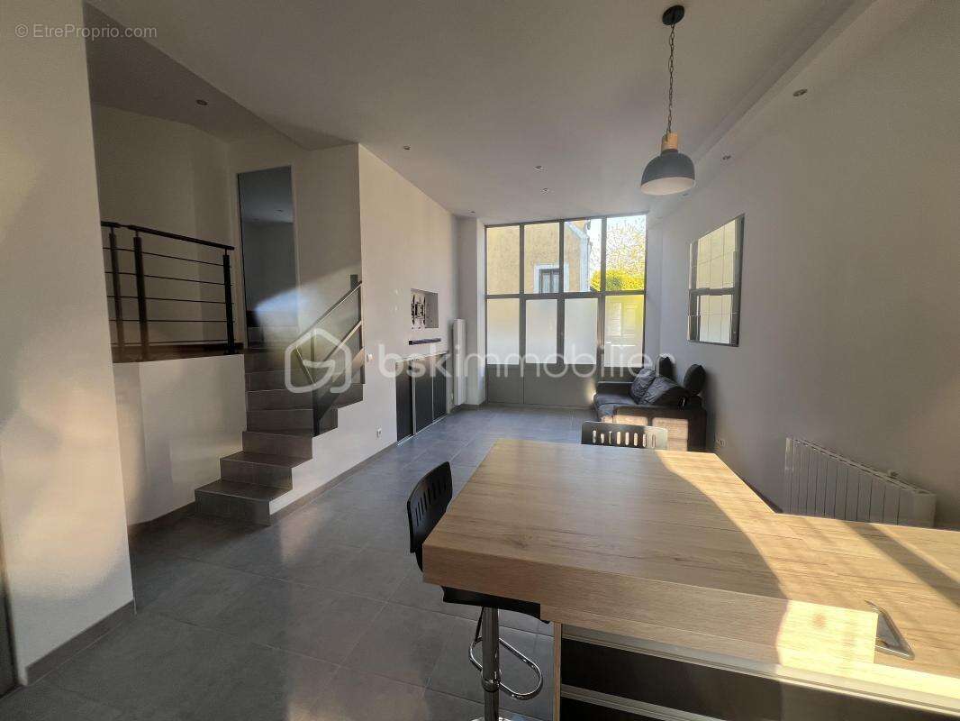 Appartement à MORMANT