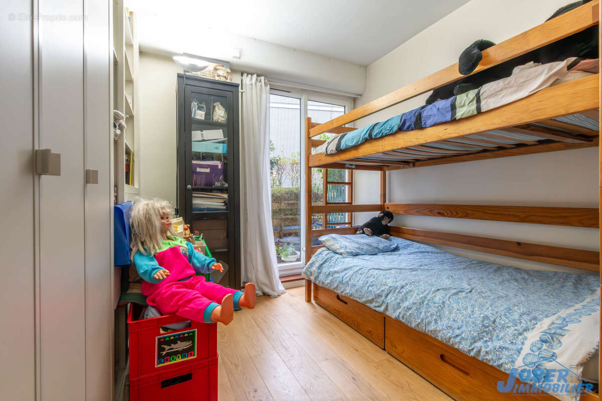 Appartement à NOGENT-SUR-MARNE