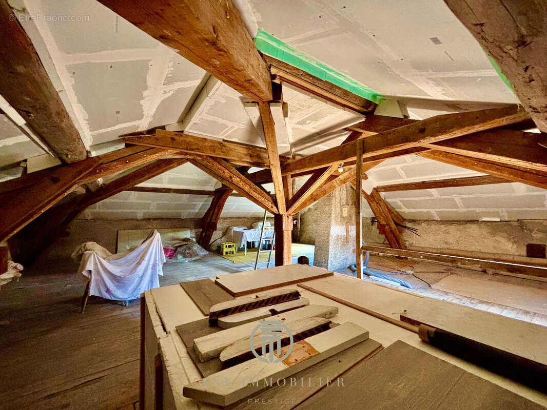 Maison à CHAMBLEY-BUSSIERES