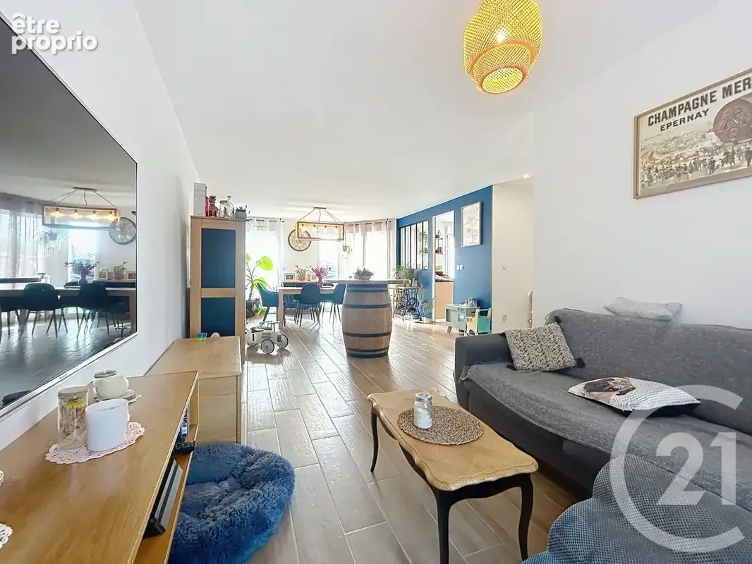 Maison 5 pièces 99 m² à vendre à Aulnay-L'aitre (51240) - photo 7