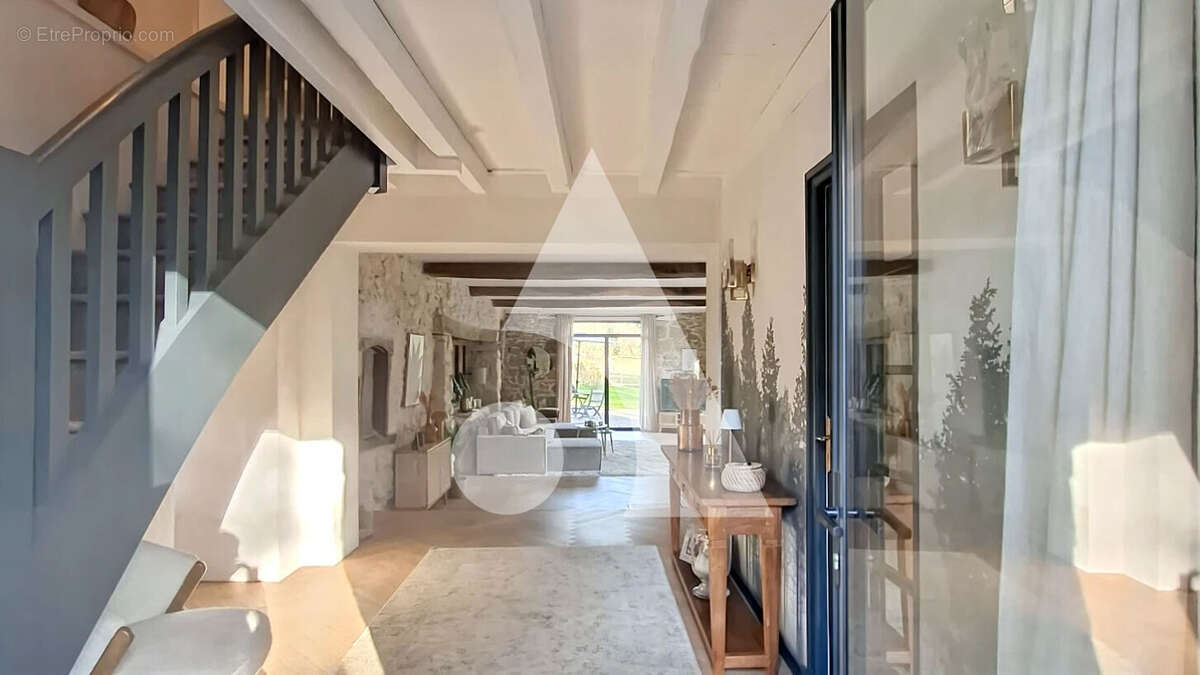 Maison à SAINT-MARTIN-DE-SEIGNANX