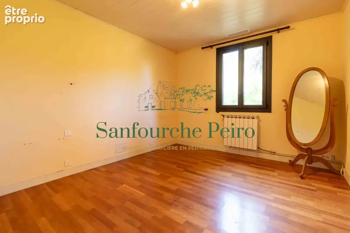 A 13 km au sud de Sarlat Vallée de la Dordogne. - photo 12