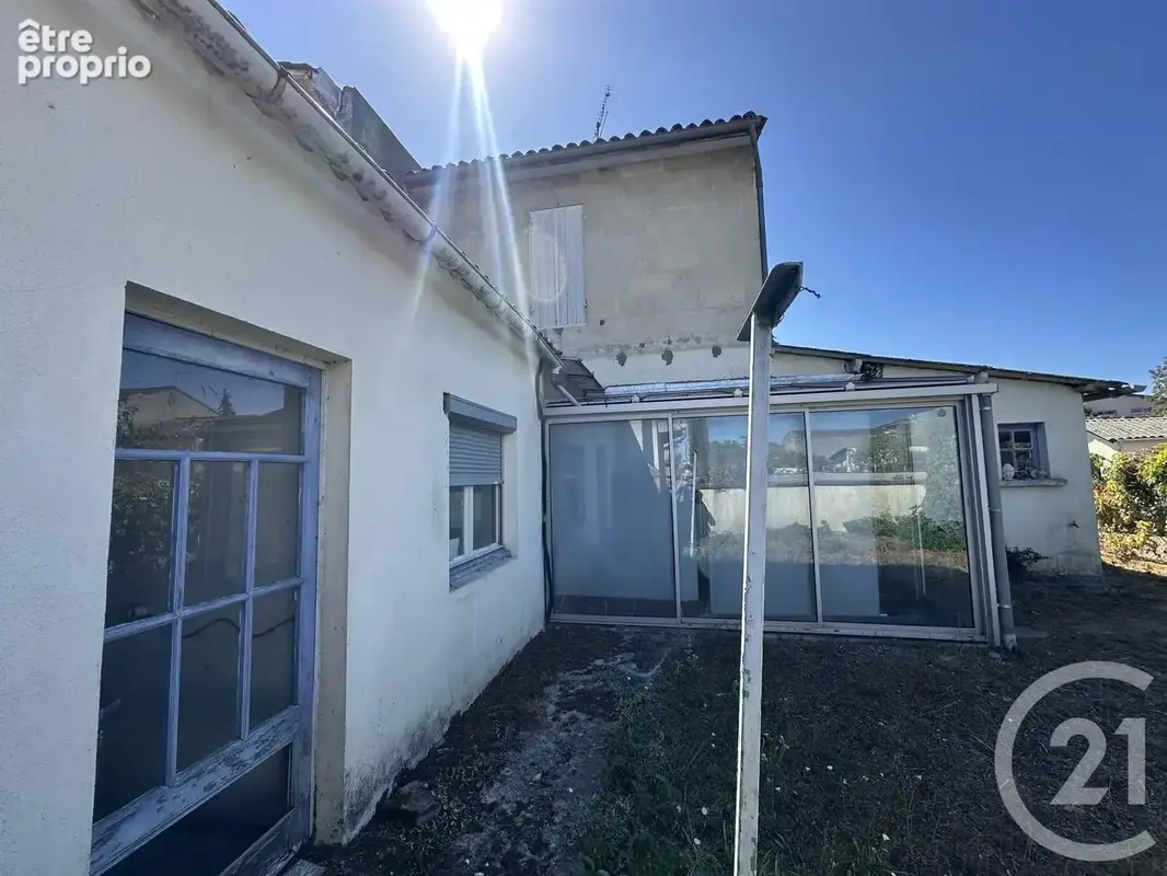 Maison 85 m² à Saint-Medard-De-Guizieres  - photo 14