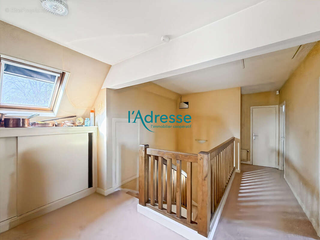 Maison à SERAINCOURT