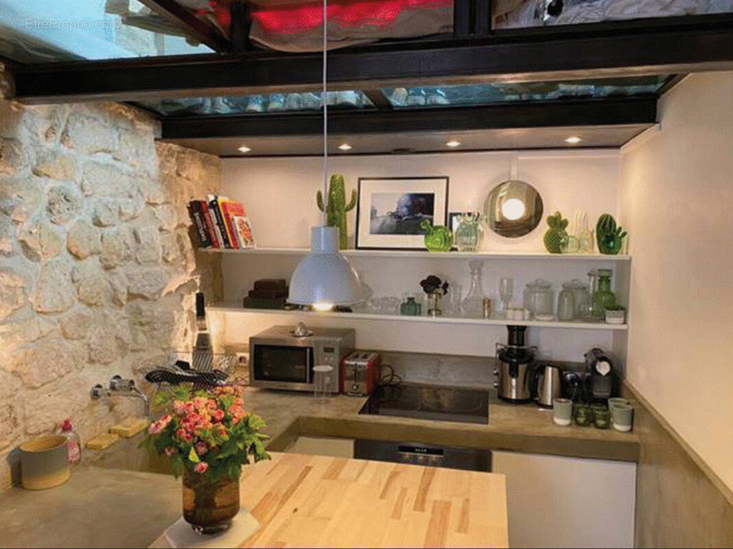 Appartement à PARIS-9E