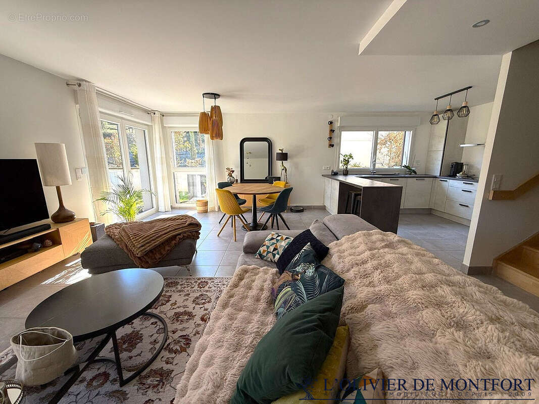 Maison à MONTFORT-L'AMAURY