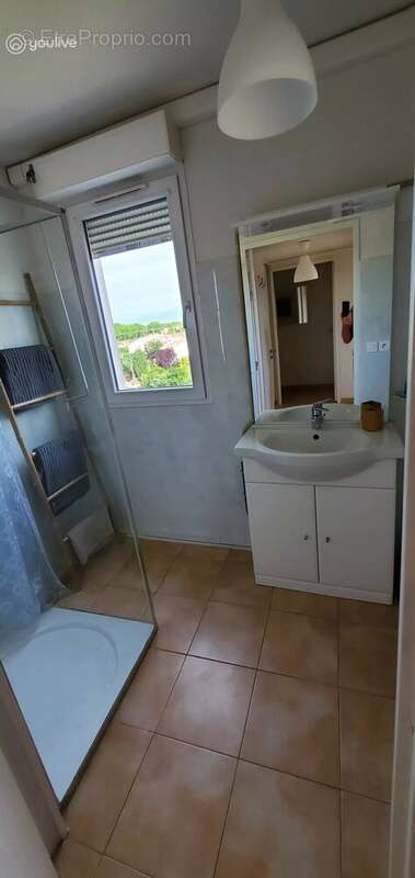 Charmant appartement T3 avec terrasse à Arles - photo 5
