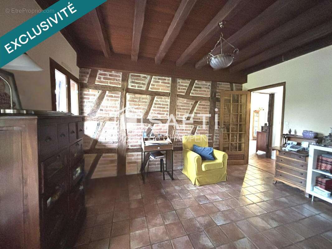 Photo 4 - Maison à BEAUREPAIRE-EN-BRESSE