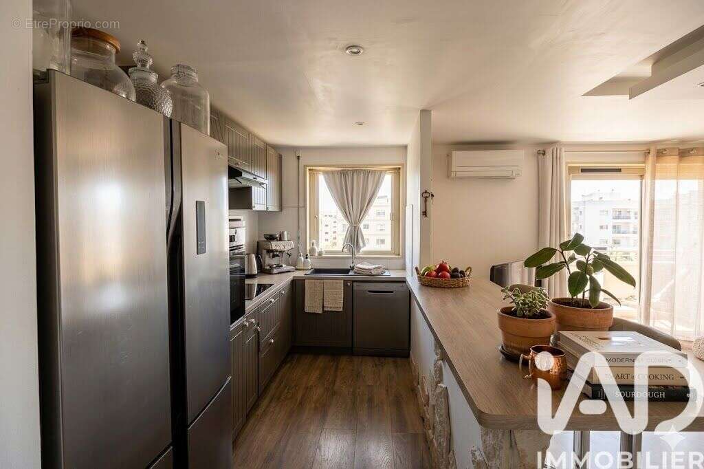 Photo 3 - Appartement à MARSEILLE-6E