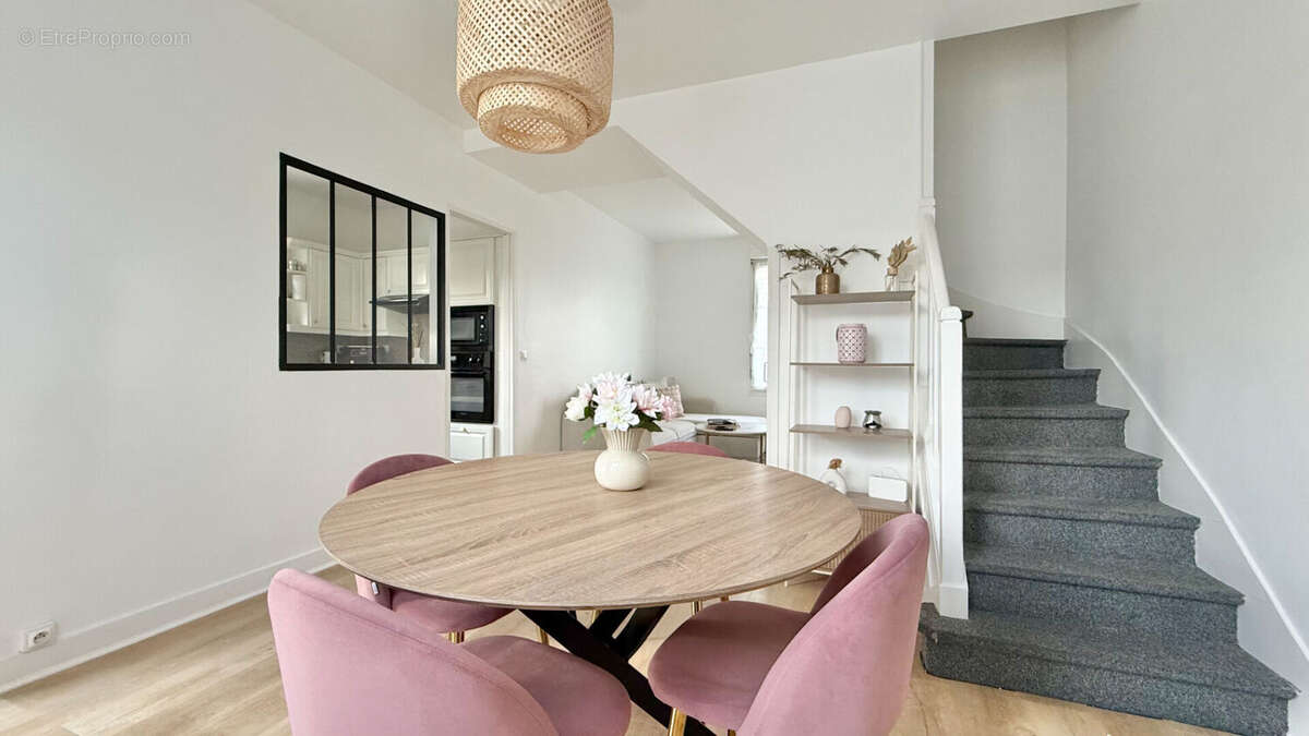 Maison à CORBEIL-ESSONNES