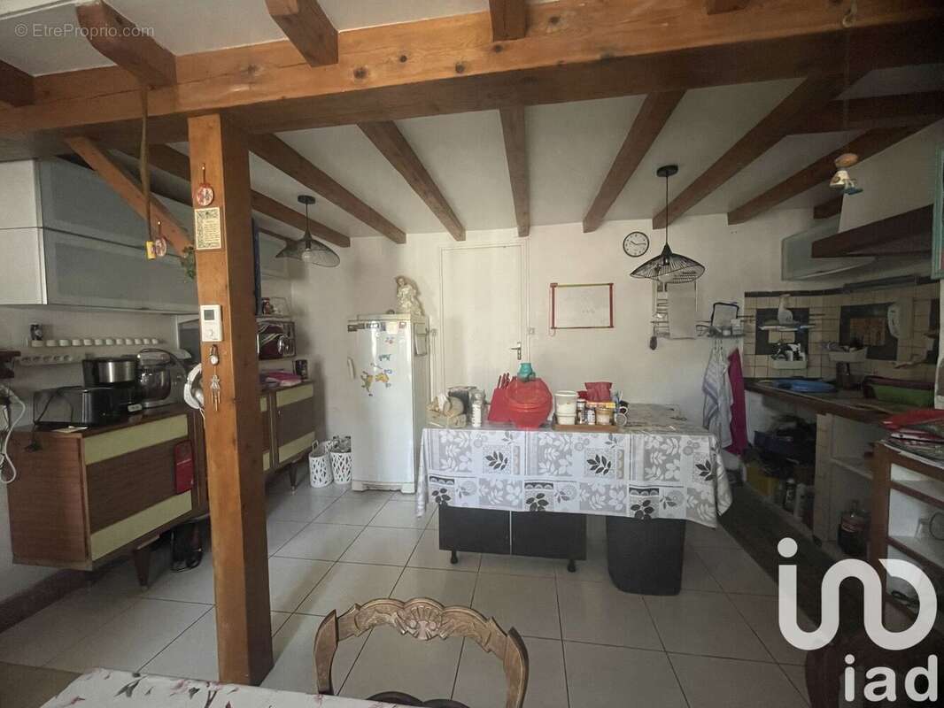 Maison 100 m² à Saint-Julien-Du-Gua  - photo 6
