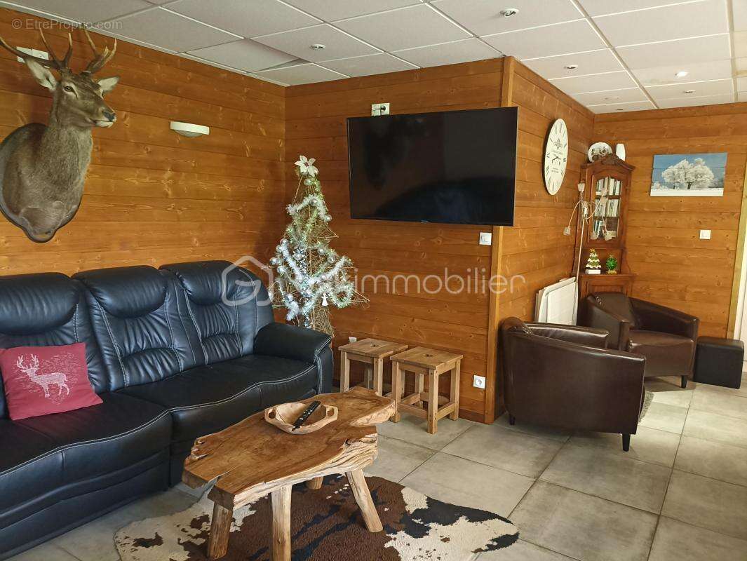 Appartement à LES AVANCHERS-VALMOREL