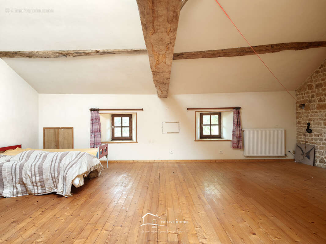 Maison authentique avec dependances - photo 9
