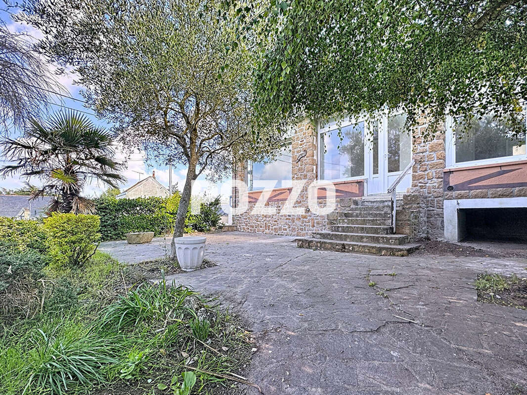 Maison à SAINT-PAIR-SUR-MER